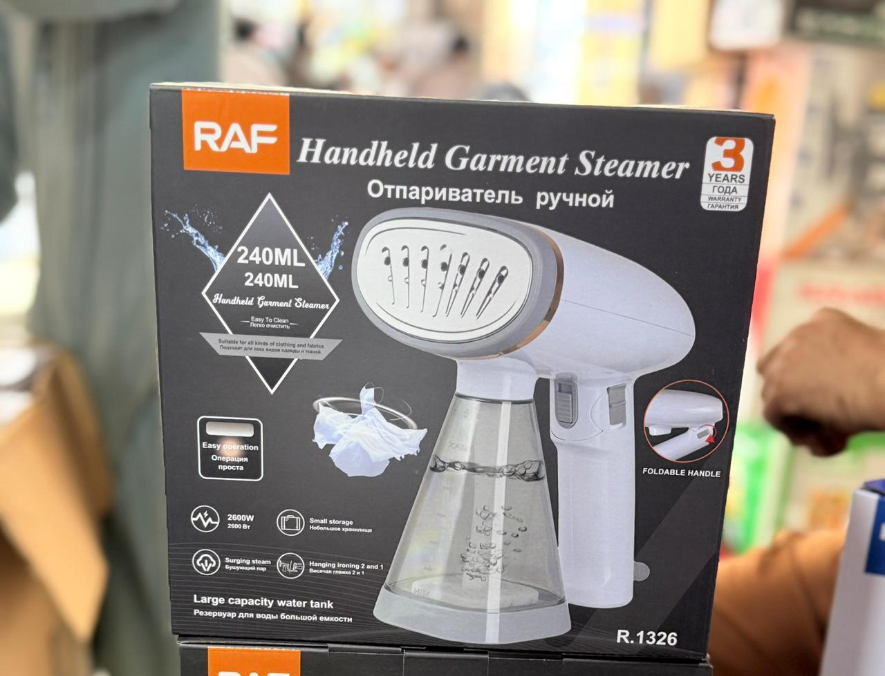 RAF Handheld Garment Steamer Iron 240ML Foldable Portable Steam Iron for Clothes R.1326 - Image 6